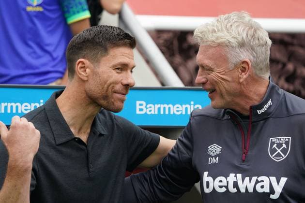Football, 1 Bundesliga, season 2023 2024, test match, Bayer 04 Leverkusen West Ham United , 05 08 2023, Bayaren Leverkusen Xabier Alonso, coach Bayer 04 Leverkusen, David Moyes coach West Ham United