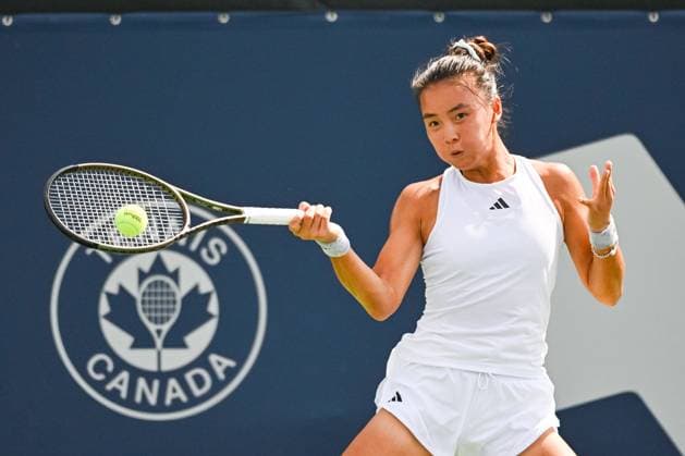 MONTREAL, QC - AUGUST 05: Yue Yuan (CHN) returns the ball during the qualifying round match at WTA, Tennis Damen National Bank Open on August 05, 2023 at IGA Stadium in Montreal, QC (Photo by David Kirouac Icon Sportswire) TENNIS: AUG 05 National Bank Open EDITORIAL USE ONLY Icon230805102