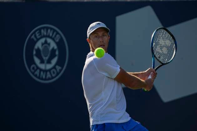 August 5, 2023, Toronto, ON, Canada: Canadas Peter Polansky returns the ball to Australias Max Purcell during qualifying match at the National Bank Open, in Toronto, on Saturday, August 5, 2023. Canada News - August 5, 2023  - ZUMAc35_ 20230805_zaf_c35_166 Copyright: xChristopherxKatsarovx