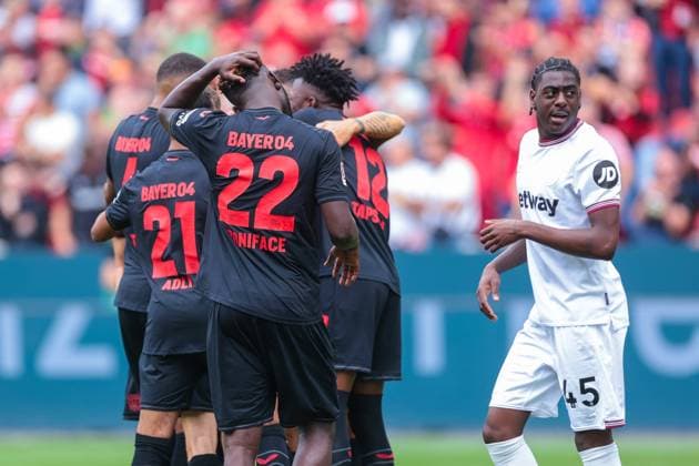 05 08 2023, Football, 2023 2024 season, Test match Bayer 04 Leverkusen West Ham United, Bayer Leverkusen players celebrate the goal to 1 0 by Jonas Hofmann Bayer 04 Leverkusen , Leverkusen BayArena NRW Germany xRHR PHOTO DEx Copyright: DennisxEwert RHR-FOTOx RHR-FOTO DE