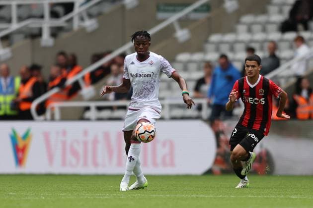 NEWCASTLE UPON TYNE, ENGLAND AUGUST 06: Nanitamo Ikone (L) of ACF Fiorentina in action during the Sela Cup soccer match between ACF Fiorentina and OGC Nice at St. James Park on August 06, 2023 in Newcastle upon Tyne, England. Sela Cup soccer tournament SELA_2023
