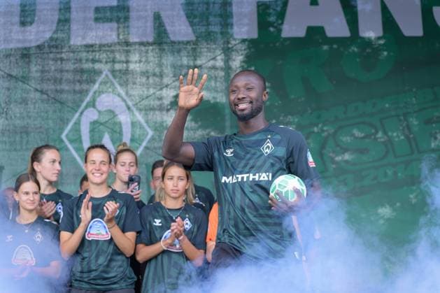 GER, 1 FBL, Day of the fans Tach of the fans , SV Werder Bremen 06 08 2023, wohninvest Weserstadion, Bremen, GER, 1 FBL, Day of the fans Tach of the fans , SV Werder Bremen in the picture player presentation on stage Naby Keita Werder Bremen 18 nordphotoxGmbHxx xKokenge nph00001