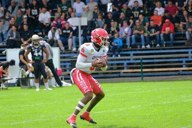 06 08 2023 xkhx Paderborn Hermann Löns Stadion American Football GFL 2023 AFC Paderborn Dolphins vs Potsdam Royals Jaylon Henderson 8, Potsdam Royals