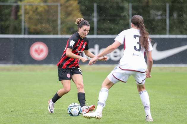 Barbara Dunst Eintracht Frankfurt, 28 , Marlene Lindner 1 FC Nuernberg, 3 , GER, Eintracht Frankfurt vs 1 FC Nuernberg, 1 Women Bundesliga, Test Match, Season 2023 24, 06 08 2023, GER, Eintracht Frankfurt vs 1 FC Nuernberg, 1 Women Bundesliga, Test Match, Season 2023 24, Frankfurt Copyright: xEibner-Pressefoto UlrichxScherbaumx EP_USM
