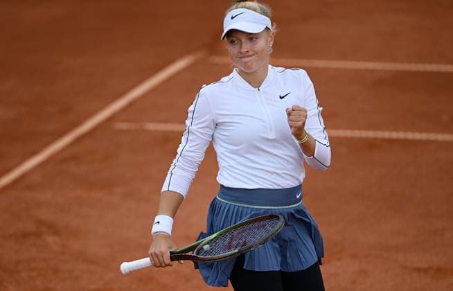 Tennis ITF Tour Ladies Open Hechingen 2023 06 08 2023 Final winner Brenda Fruhvirtova CZE cheers