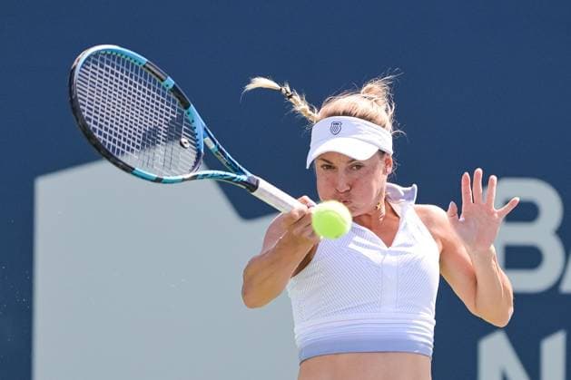 MONTREAL, QC - AUGUST 06: Yulia Putintseva (KAZ) returns the ball during a qualifying round match at WTA, Tennis Damen National Bank Open on August 06, 2023 at IGA Stadium in Montreal, QC (Photo by David Kirouac Icon Sportswire) TENNIS: AUG 06 National Bank Open EDITORIAL USE ONLY Icon230806071