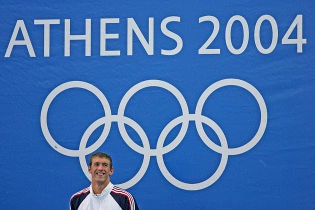 64014 06 Michael Phelps, of the United States, reacts after winning gold in the final of the 400 meter individual medley at the Olympic Aquatic Centre during the 2004 Olympic Games, Olympische Spiele, Olympia, OS in Athens, Saturday, August 14, 2004. Phelps set a new world record with a 4:08.26. Photo by Hahn Nebinger ABACA.  Copyright: xHahn-Nebinger ABACAx 64014_06 Hahn-Nebinger ABACAx 64014_06