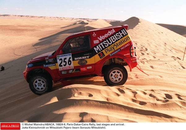 16824 06 Michel Maindru ABACA. 16824-6. Paris-Dakar-Cairo Rally, last stages and arrival. Jutta Kleinschmidt on Mitsubishi Pajero (team Sonauto Mitsubishi).  Copyright: xMaindruxPhoto ABACAx 16824_06 MaindruxPhoto ABACAx 16824_06