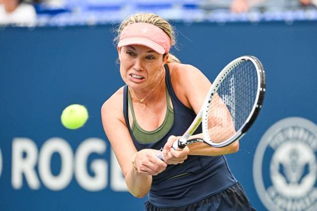 MONTREAL, QC - AUGUST 08: Danielle Collins (USA) returns the ball during a first round match at WTA, Tennis Damen National Bank Open on August 08, 2023 at IGA Stadium in Montreal, QC (Photo by David Kirouac Icon Sportswire) TENNIS: AUG 08 National Bank Open EDITORIAL USE ONLY Icon230808017