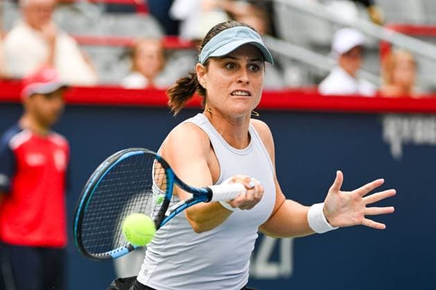 MONTREAL, QC - AUGUST 08: Kimberly Birrell (AUS) returns the ball during a first round match at WTA, Tennis Damen National Bank Open on August 08, 2023 at IGA Stadium in Montreal, QC (Photo by David Kirouac Icon Sportswire) TENNIS: AUG 08 National Bank Open EDITORIAL USE ONLY Icon230808024