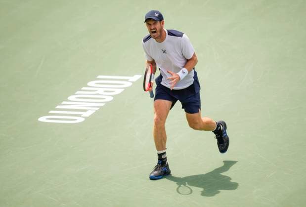 Sport Bilder des Tages August 8, 2023, TORONTO, ON, Canada: Great Britain s Andy Murray celebrates against Italy s Lorenzo Sonego during tennis action at the National Bank Open in Toronto, Tuesday, Aug. 8, 2023. Canada News - August 8, 2023  - ZUMAc35_ 20230808_zaf_c35_035 Copyright: xMarkxBlinchx