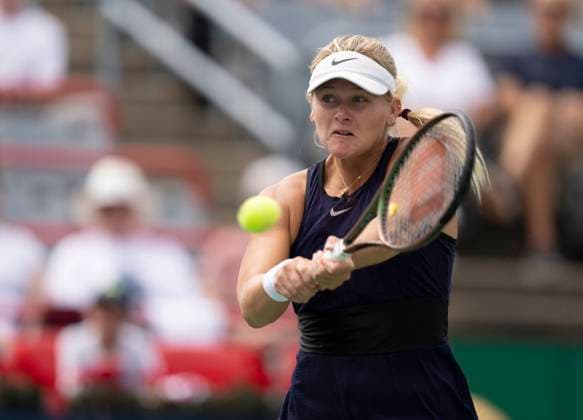 August 8, 2023, MONTREAL, PQ, Canada: Peyton Stearns of the United States, hits a return to Leylah Fernandez of Canada, during the National Bank Open tennis tournament in Montreal, Tuesday, August 8, 2023. Canada News - August 8, 2023  - ZUMAc35_ 20230808_zaf_c35_041 Copyright: xChristinnexMuschix