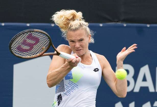 August 8, 2023, MONTREAL, PQ, Canada: Katerina Siniakova of the Czech Republic hits a return to Liudmila Samsonova of Russia during the National Bank Open tennis tournament in Montreal, Tuesday, August 8, 2023. Canada News - August 8, 2023  - ZUMAc35_ 20230808_zaf_c35_057 Copyright: xChristinnexMuschix