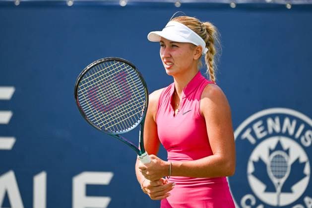 MONTREAL, QC - AUGUST 08: Anastasia Potapova waits for service during a first round match at WTA, Tennis Damen National Bank Open on August 08, 2023 at IGA Stadium in Montreal, QC (Photo by David Kirouac Icon Sportswire) TENNIS: AUG 08 National Bank Open EDITORIAL USE ONLY Icon230808051