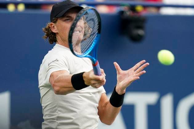 August 8, 2023, Toronto, Ontario, Canada: MAX PURCELL returns the ball to Felix Auger-Aliassime at The National Bank Open ATP, Tennis Herren tournament in Toronto Toronto Canada - ZUMAm215 20230808_zip_m215_031 Copyright: xArlynxMcAdoreyx