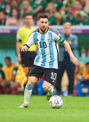Lionel MESSI, Argentina 10 in the group C match ARGENTINA - MEXICO 2-0 FIFA World Cup, WM, Weltmeisterschaft, Fussball 2022 QATAR Season 2022 2023, Nov 26, 2022 in Lusail Stadium in Doha, Qatar.