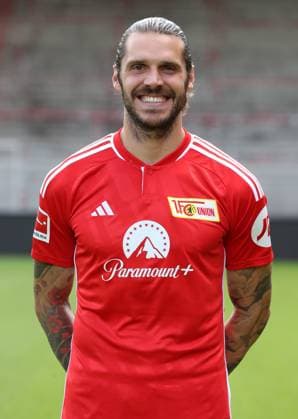 Christopher Trimmel 1 FC Union Berlin FCU 1 BL Bundesliga Porträttermin season 2023 2024 squad, portrait, presentation, presentation, press appointment, GER 09 08 23