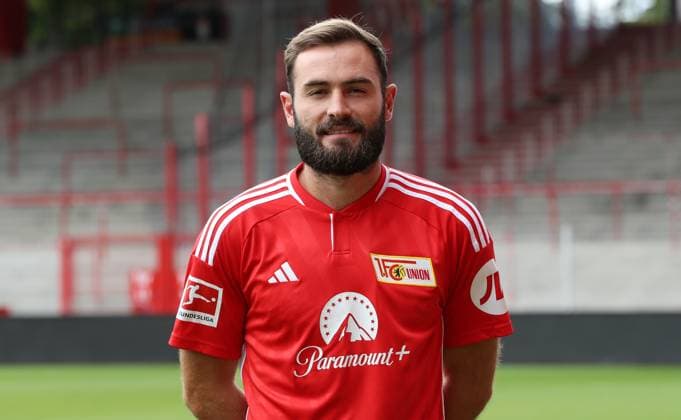 Lucas Tousart 1 FC Union Berlin FCU 1 BL Bundesliga Porträttermin season 2023 2024 squad, portrait, introduction, presentation, press appointment, GER 09 08 23
