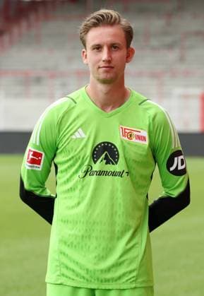 Goalkeeper Frederik Rönnow 1 FC Union Berlin FCU 1 BL Bundesliga Porträttermin season 2023 2024 squad, portrait, presentation, presentation, press appointment, GER 09 08 23
