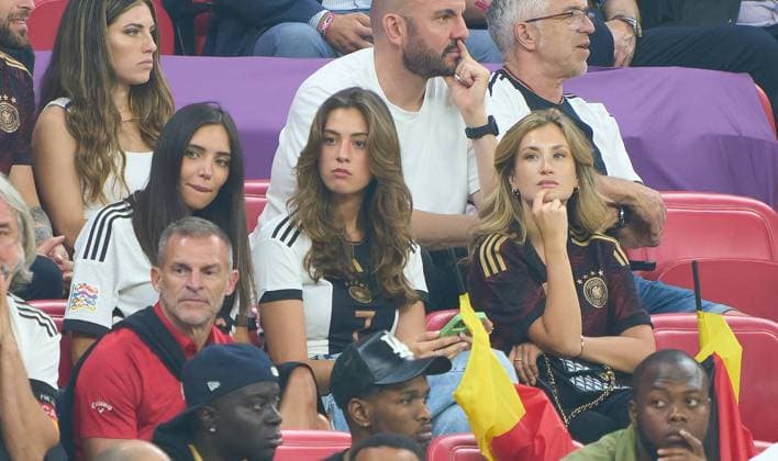 Sara Arfaoui wife of Ilkay Gündogan, DFB 21 Sophia Weber, girlfriend of Kai Havertz, Kathi, girlfriend of David Raum in the group E match SPAIN - GERMANY 1-1 FIFA World Cup, WM, Weltmeisterschaft, Fussball 2022 QATAR Season 2022 2023, Nov 27, 2022 in Al Bayt Stadium in Doha, Qatar.