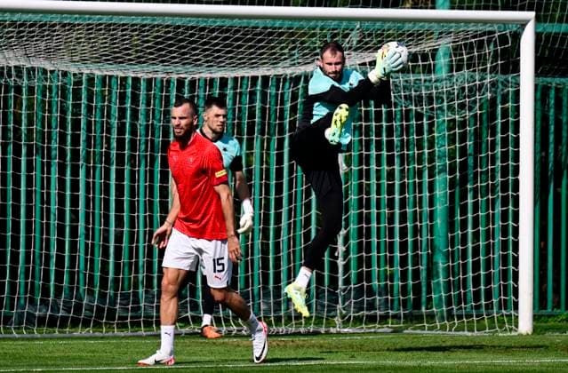 Media programme before the first match of the 3rd qualifying round of the Football UEFA Europa League Slavia Prague vs Dnipro in Prague, Czech Republic, August 9, 2023. Golakeeper Ondrej Kolar of Slavia during a training session. (CTKxPhoto RomanxVondrous) CTKPhotoP2023080905767  CTKPhotoP2023080905767