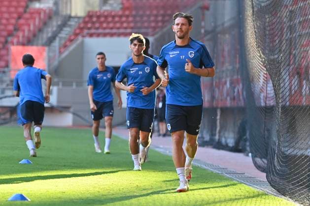 Olympiacos v KRC Genk - UEFA Europa League Qualifying ATHENS, GREECE - AUGUST 09 : Oyen Luca midfielder of KRC Genk and Hrosovsky Patrik midfielder of KRC Genk during a training session prior to the 1st leg match of the UEFA Europa League season 2023 - 2024 third qualifying round between Olympiacos and KRC Genk on August 9, 2023 in Athens, Greece, 09 08 2023 Athens Greece  Copyright: xDhax