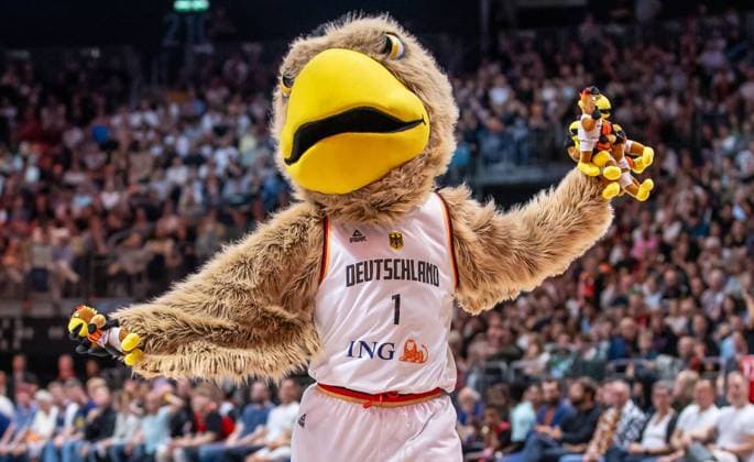 Basketball games, Germany Canada, Mercedes Benz Arena Mascot Arnold distributes plush animals to the spectators Basketball game Germany Canada