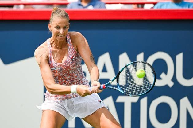 MONTREAL, QC - AUGUST 09: Karolina Pliskova (CZE) returns the ball during a second round match at WTA, Tennis Damen National Bank Open on August 09, 2023 at IGA Stadium in Montreal, QC (Photo by David Kirouac Icon Sportswire) TENNIS: AUG 09 National Bank Open EDITORIAL USE ONLY Icon230809050