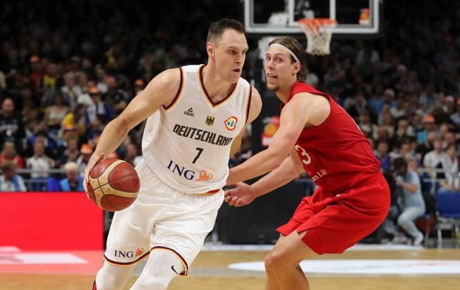 Johannes Voigtmann GER , Kelly Olynyk duel match scene action sport basketball DBB national team men international match season 2023 2024 09 08 2023 Germany GER vs Canada CAN
