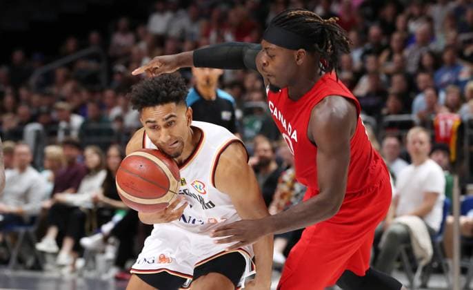 Maodo Lo GER , Luguentz Dort duel game scene action sports basketball DBB national team men international match season 2023 2024 09 08 2023 Germany GER vs Canada CAN