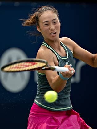 (230810) -- MONTREAL, Aug. 10, 2023 -- Zheng Qinwen competes during the women s singles round of 32 match between Liudmila Samsonova of Russia and Zheng Qinwen of China at the National Bank Open tennis tournament in Montreal, Canada, on Aug. 9, 2023. (Photo by Xinhua) (SP)CANADA-MONTREAL-TENNIS-NATIONAL BANK OPEN-WOMEN S SINGLES AndrewxSoong 