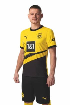 Julian Ryerson; Borussia Dortmund; 1.BL, Porträttermin 2023 2024 Foto: BVB Alexandre Simoes via TEAM2sportphoto Offizieller Portraetfoto Termin Borussia Dortmund 2023 Team2