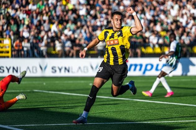 230810 Srdjan Hrstic of Häcken celebrates after 0 1 during the UEFA Europa League qualifying match between Zalgiris Vilnius and Häcken on August 10, 2023 in Vilnius Photo Emma Wallskog BILDBYRAN COP 320 EW0236 fotboll football soccer fotball uefa europa league zalgiris vilnius häcken bbeng jubel  Copyright: EMMAxWALLSKOG BB230810EW028