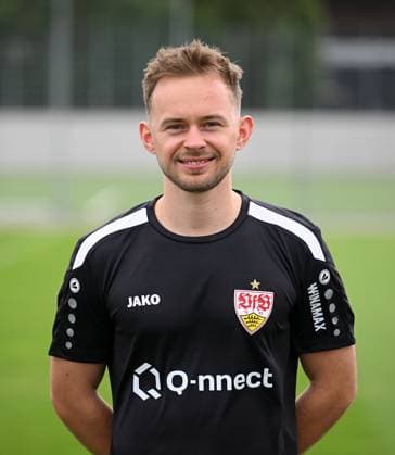 FUSSBALL 1 BUNDESLIGA SAISON 2023 2024 09 08 2023 Photo session at VfB Stuttgart training ground Match analyst Jasper Smets