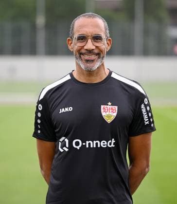 FUSSBALL 1 BUNDESLIGA SAISON 2023 2024 09 08 2023 photo opportunity at VfB Stuttgart on the training ground team doctor Prof Dr Raymond Best