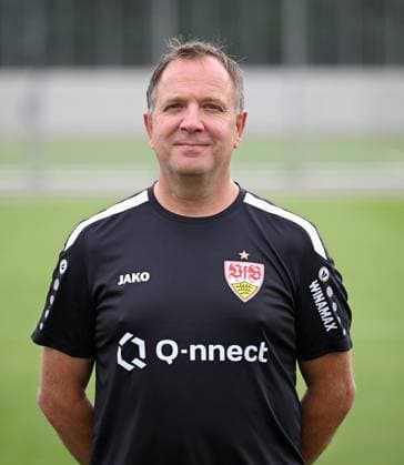 FUSSBALL 1 BUNDESLIGA SAISON 2023 2024 09 08 2023 Photo session at VfB Stuttgart on the training ground Zeugwart Thomas Schultheiss