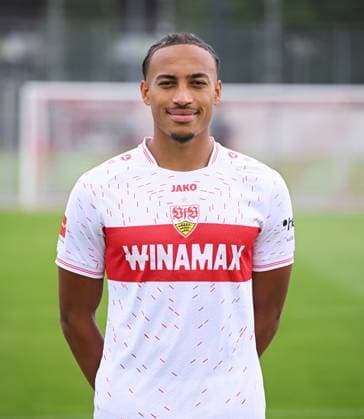FUSSBALL 1 BUNDESLIGA SAISON 2023 2024 09 08 2023 photo opportunity with VfB Stuttgart on the training ground Jamie Leweling