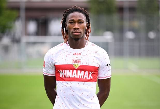 FUSSBALL 1 BUNDESLIGA SAISON 2023 2024 09 08 2023 photo opportunity at VfB Stuttgart on the training ground Mohamed Sankoh