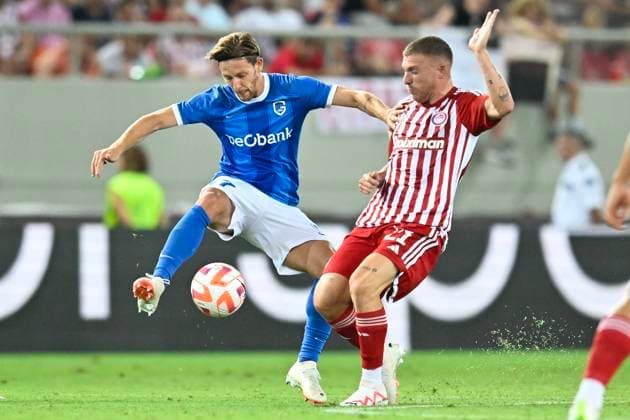 Olympiacos v KRC Genk - UEFA Europa League Qualifying ATHENS, GREECE - AUGUST 10 : Hrosovsky Patrik midfielder of KRC Genk and Biel Pep forward of Olympiacos during the 1st leg match of the UEFA Europa League season 2023 - 2024 third qualifying round between Olympiacos and KRC Genk on August 10, 2023 in Athens, Greece, 10 08 2023 Athens Greece  Copyright: xDhax