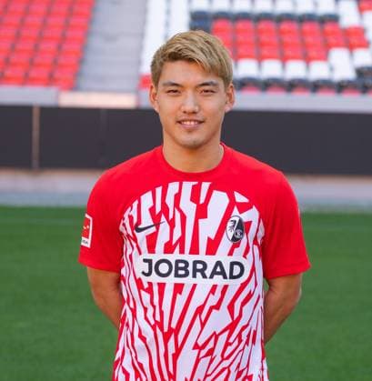Ritsu Doan SC Freiburg, 42 1 Bundesliga, SC Freiburg, Portraettermin 2023 2024, 10 08 2023, DFL REGULATES PROHIBIT ANY USE OF PHOTOGRAPHS AS IMAGE SEQUENCES AND OR QUASI VIDEO GER, Football, Men, 1 Bundesliga, Spielzeit 2023 2024, SC Freiburg, Portraettermin 2023 2024, 10 08 2023, Freiburg im Breisgau Copyright: xEibner-Pressefoto SilasxSchuellex EP_EER