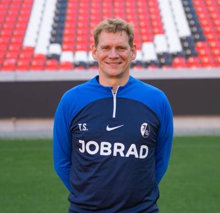 Torge Schwarz SC Freiburg, Physiotherapist 1 Bundesliga, SC Freiburg, Portraettermin 2023 2024, 10 08 2023, DFL REGULATES PROHIBIT ANY USE OF PHOTOGRAPHS AS IMAGE SEQUENCES AND OR QUASI VIDEO GER, Football, Men, 1 Bundesliga, Season 2023 2024, SC Freiburg, Portraettermin 2023 2024, 10 08 2023, Freiburg im Breisgau Copyright: xEibner-Pressefoto SilasxSchuellex EP_EER