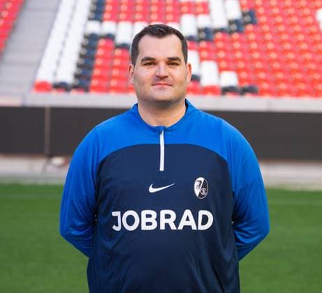 Max Beckmann SC Freiburg, Witness 1 Bundesliga, SC Freiburg, Portraettermin 2023 2024, 10 08 2023, DFL REGULATES PROHIBIT ANY USE OF PHOTOGRAPHS AS IMAGE SEQUENCES AND OR QUASI VIDEO GER, Football, Men, 1 Bundesliga, Season 2023 2024, SC Freiburg, Portraettermin 2023 2024, 10 08 2023, Freiburg im Breisgau Copyright: xEibner-Pressefoto SilasxSchuellex EP_EER