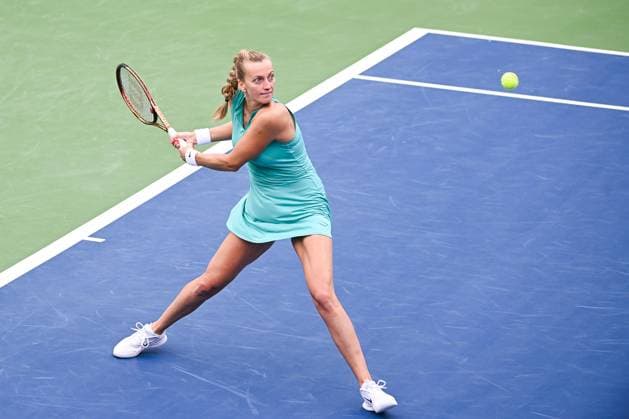MONTREAL, QC - AUGUST 11: Petra Kvitova (CZE) returns the ball during a third round match at WTA, Tennis Damen National Bank Open on August 11, 2023 at IGA Stadium in Montreal, QC (Photo by David Kirouac Icon Sportswire) TENNIS: AUG 11 National Bank Open EDITORIAL USE ONLY Icon230811016
