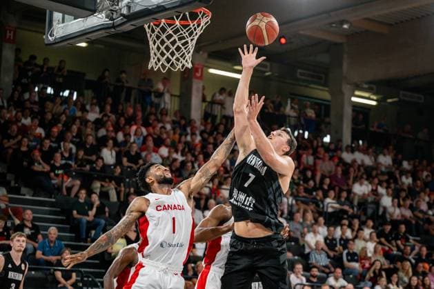Basketball Hamburg 12 08 2023 DBB Mens National Team International Test Match Supercup Canada CAN New Zealand NZL Yanni Wetzel New Zealand, No 07 Nickeil Alexander Walker Canada, No 01