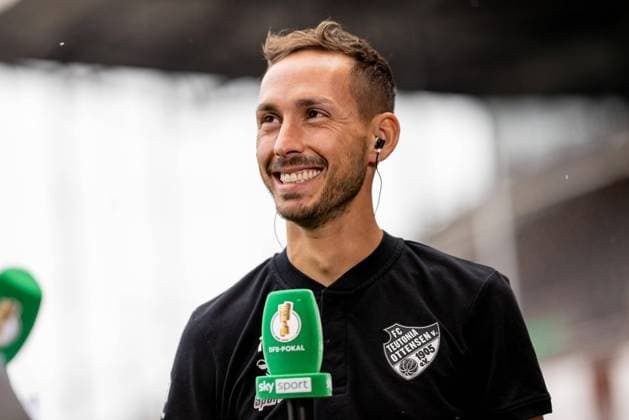 Hamburg, 12 August 2023 Football, DFB Pokal 2023 24, FC Teutonia 05 Ottensen Bayer 04 Leverkusen Dominik Glawogger FC Teutonia 05 Ottensen, Coach DFL REGULATIONS PROHIBIT ANY USE OF PHOTOGRAPHS AS IMAGE SEQUENCES AND OR QUASI VIDEO