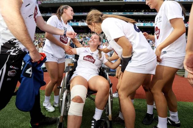 Bilder des Jahres 2023, Sport 08 August Sport Themen der Woche KW32 TG4 All-Ireland Ladies Intermediate Football Championship Final, Croke Park, Dublin 13 8 2023 Kildare vs Clare Kildare s Lauren Burke celebrates after the game Lauren Burke celebrates after the game 13 8 2023  Copyright: x INPHO LaszloxGeczox LG_06636
