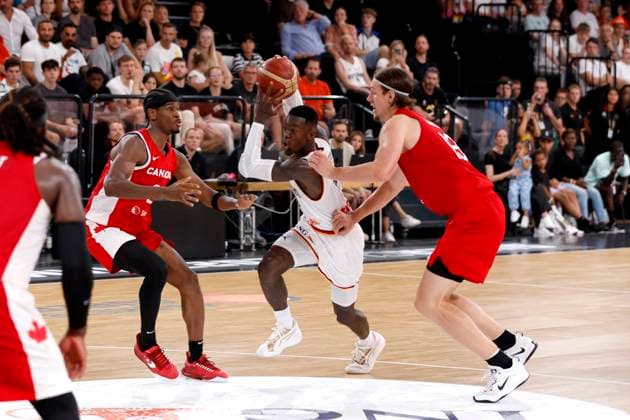 13 08 2023, German Basketball Federation, Supercup 2023, Hamburg, edel optics de Arena, Final, Germany Canada, Dennis Schröder GER, No17 , Kelly Olynyk CAN, No13 Hamburg edel optics de Arena Hamburg Germany