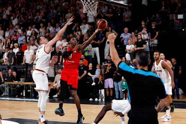 13 08 2023, German Basketball Federation, Supercup 2023, Hamburg, edel optics de Arena, Final, Germany Canada, Rj Barrett, CAN, No9 , Johannes Voigtmann GER, No7 Hamburg edel optics de Arena Hamburg Germany