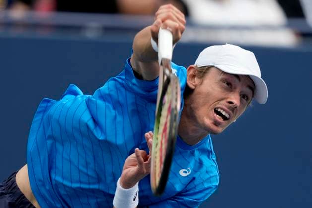 August 13, 2023, Toronto, ON, CANADA: Alex de Minaur of Australia serves to Jannik Sinner of Italy during the men s final National Bank Open tennis action, in Toronto, Sunday, Aug. 13, 2023. Canada News - August 13, 2023  - ZUMAc35_ 20230813_zaf_c35_059 Copyright: xFrankxGunnx
