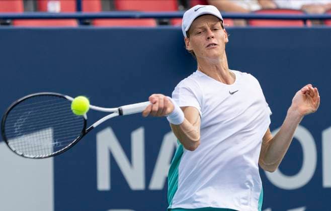(230814) --TORONTO, Aug. 14, 2023 -- Jannik Sinner of Italy returns the ball during the men s singles final match between Jannik Sinner of Italy and Alex De Minaur of Australia at the 2023 National Bank Open in Toronto, Canada, on Aug. 13, 2023. (Photo by Xinhua) (SP)CANADA-TORONTO-TENNIS-NATIONAL BANK OPEN-MEN S SINGLES FINAL ZouxZheng 
